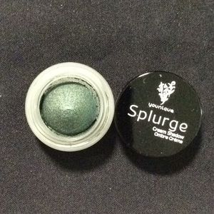 Younique Splurge Cream Shadow ASSERTIVE